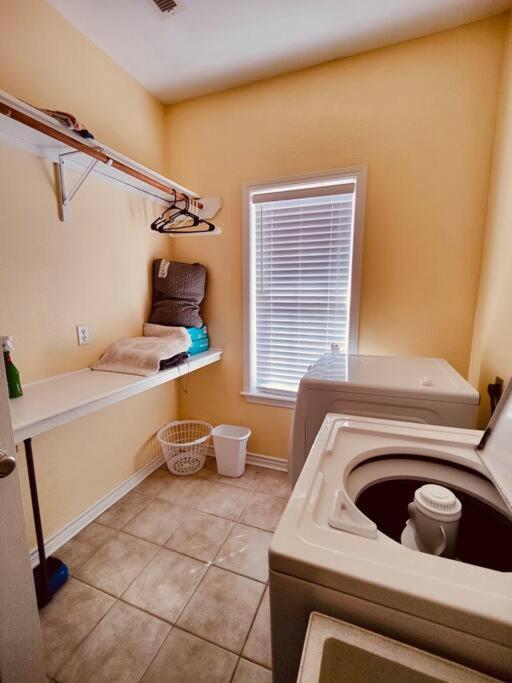 Sunny Delight - Sleeps 10 - Generous Space! Bolivar Peninsula Εξωτερικό φωτογραφία