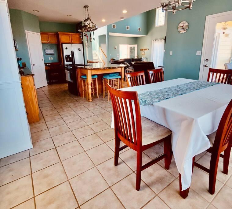 Sunny Delight - Sleeps 10 - Generous Space! Bolivar Peninsula Εξωτερικό φωτογραφία